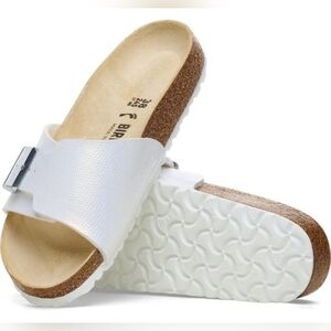 Birkenstock Women's Sandal size 8-8.5